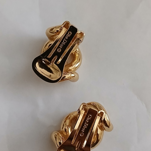 Authentic Vintage Dior Gold Knot Earrings - Picture 2 of 4